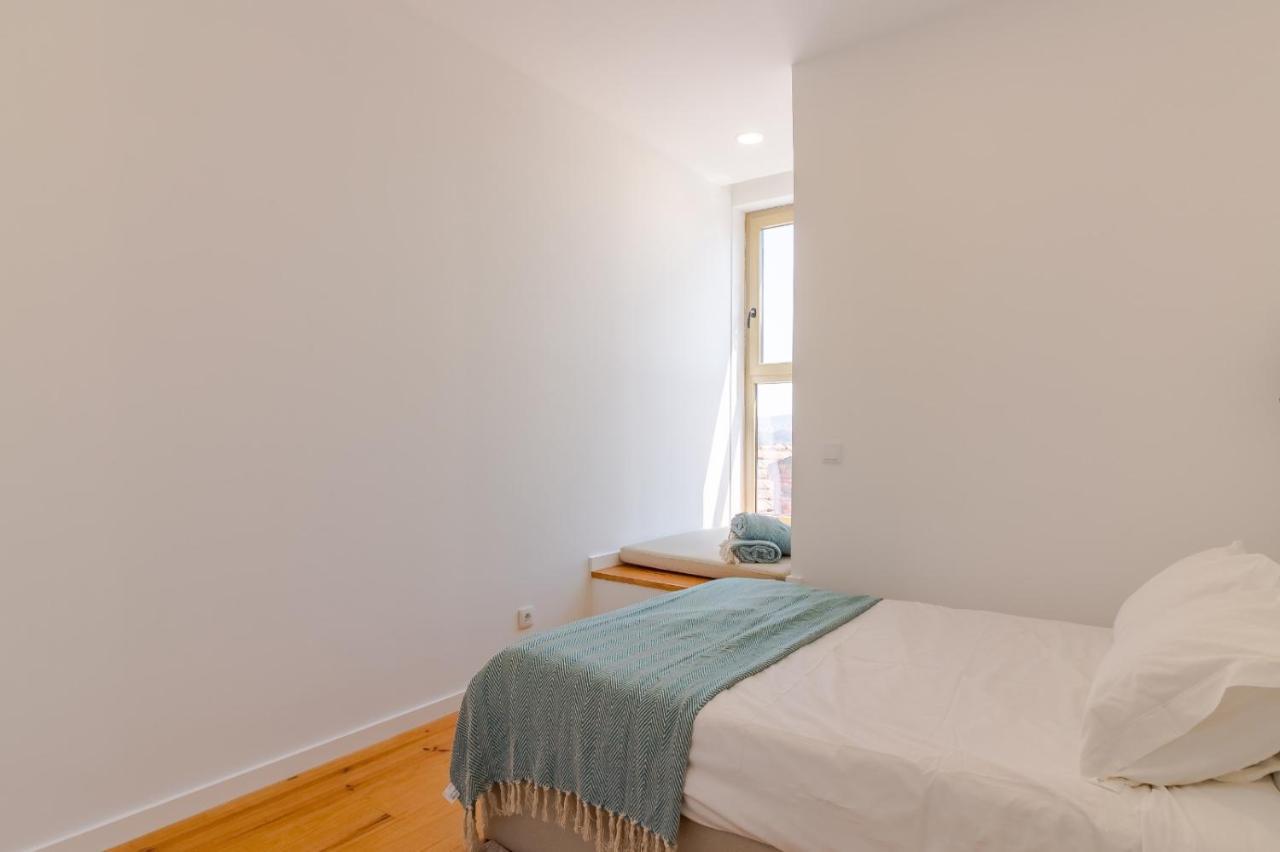 OHH- Padre António Vieira flat- 2bedroom near the train station OOporto Exterior foto